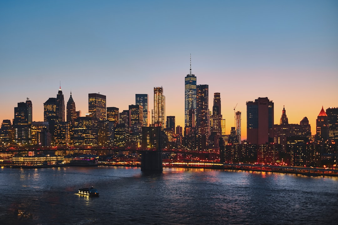 Лучшие приложения для путешествий 2026 в Нью-Йорке - New York | Secret World Trip Planner