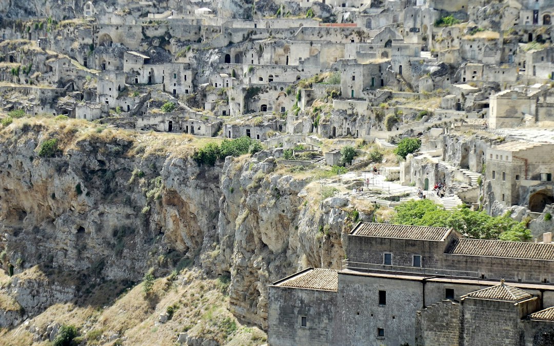 マテーラ:サッシの洞窟での宿泊と散策 - 75100 Matera MT | Secret World Trip Planner