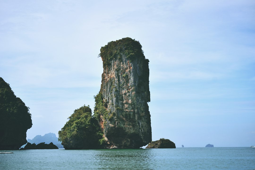 探访琅勃拉邦的7公里洞穴河流 - Tham Kong Lo | Secret World Trip Planner