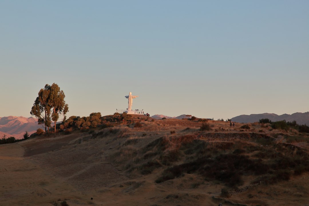 Cristo Redentor: uma viagem entre cultura e beleza no Peru - Arequipa | Secret World Trip Planner