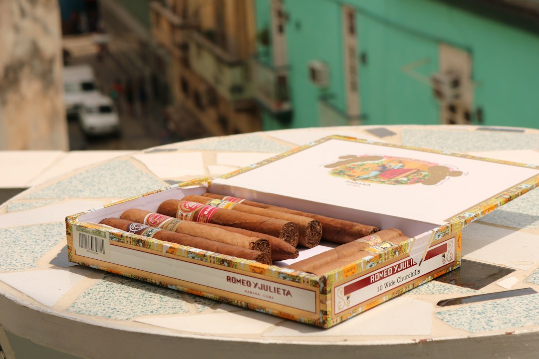 Откройте для себя очарование Romeo y Julieta на Кубе — Havana