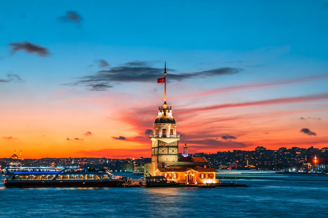 2026년 이스탄불 저렴한 여행: 알뜰 가이드 - Istanbul | Secret World Trip Planner