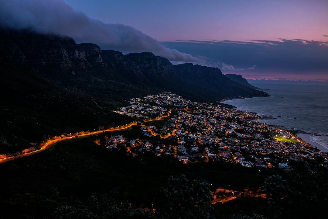 斯朗科普灯塔:大西洋上的铸铁巨人 - Cape Town | Secret World Trip Planner