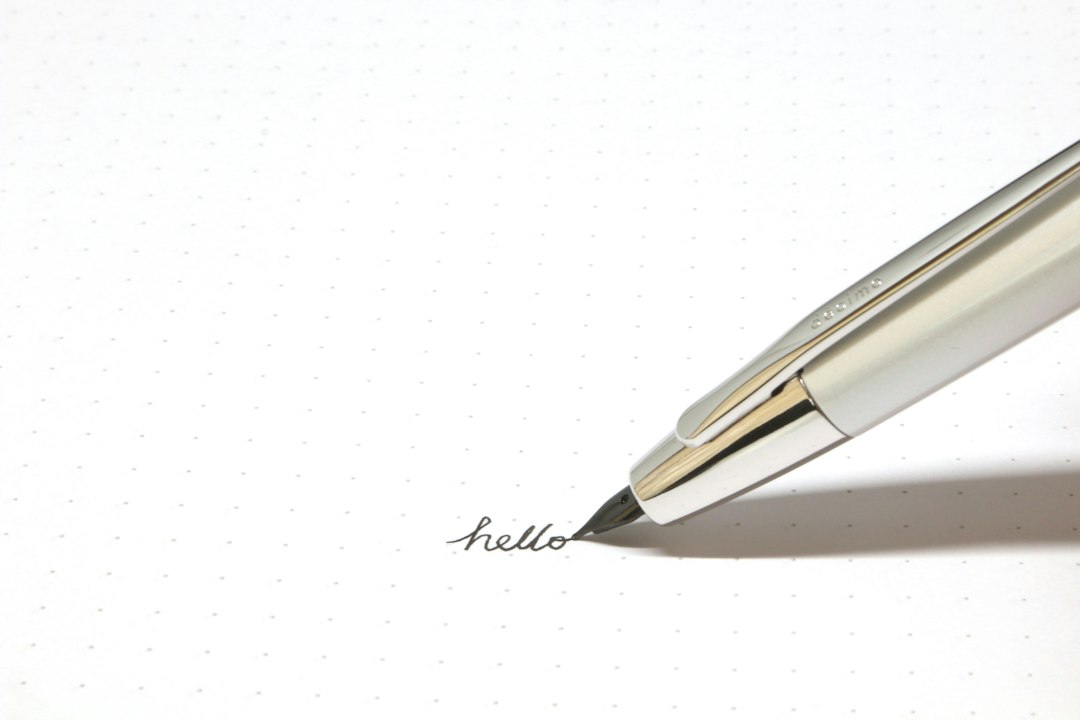 ペンマルクのポイント:ブルターニュの花崗岩の灯台に登る - Point Penmarc'h | Secret World Trip Planner