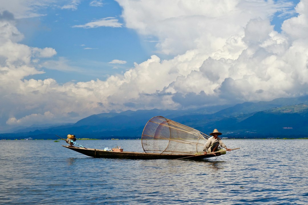 Giardines flotantes del Lago Inle: cultivar en el agua - FWR5+W5J | Secret World Trip Planner