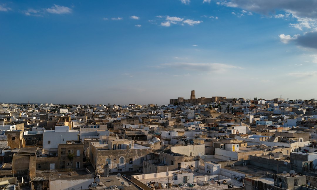 Souk in Tunis: Herz des UNESCO-Medina Handels - Q5XF+V98 | Secret World Trip Planner