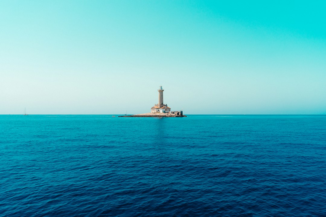 Porer Lighthouse: Night on Istria's Southernmost Isle — 52100