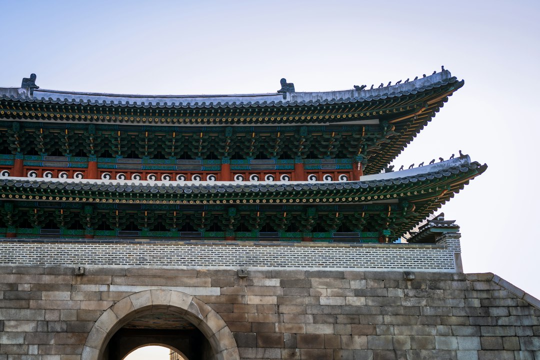 Sungnyemun à Séoul : la porte historique du Joseon - Jung District | Secret World Trip Planner