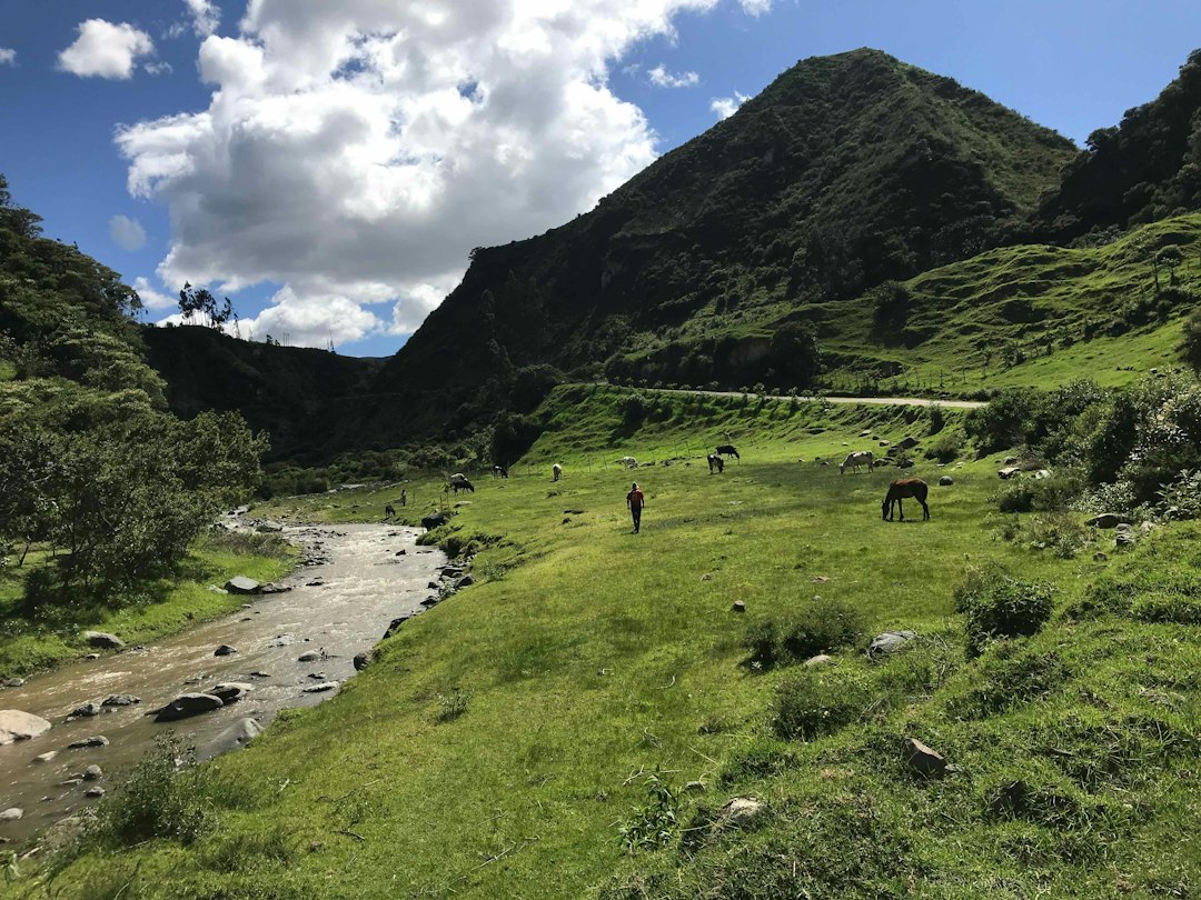 基洛托亚环线：火山口徒步旅行的魅力 - Quilotoa | Secret World Trip Planner