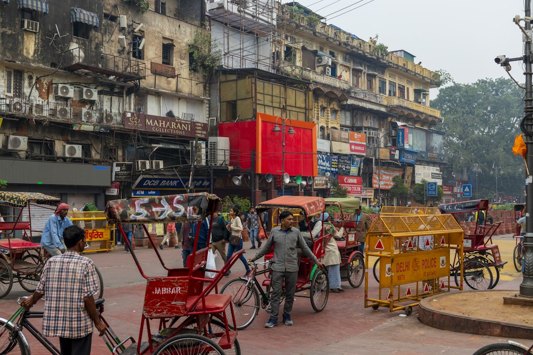 德里乔尔市场:清真寺周围的莫卧儿风味 - Delhi | Secret World Trip Planner
