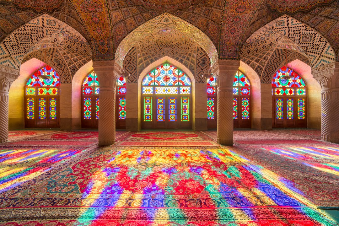 Bazar Vakil in Shiraz: Gewürze und Ziegelbögen — Shiraz