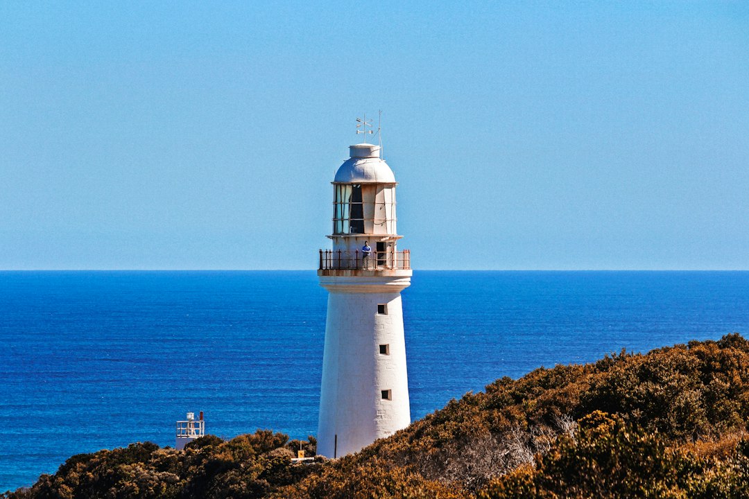 奥特威角灯塔:澳大利亚最古老的灯塔 - Lighthouse Rd | Secret World Trip Planner