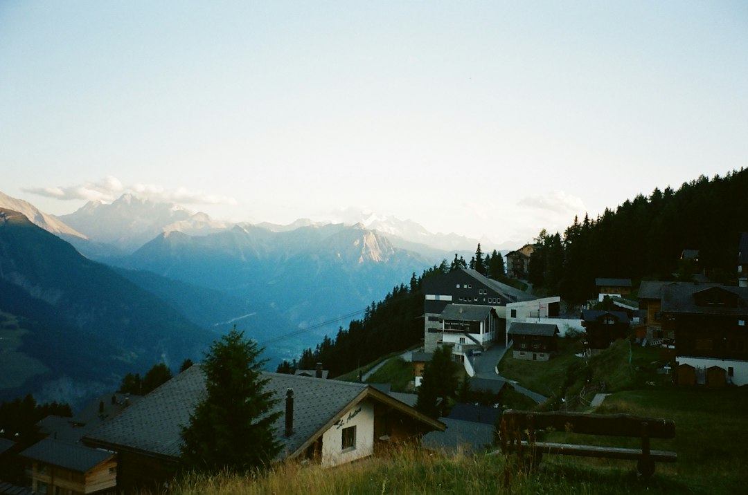 Точка зрения Алетш 1: самый большой ледник Европы - 3992 Bettmeralp | Secret World Trip Planner
