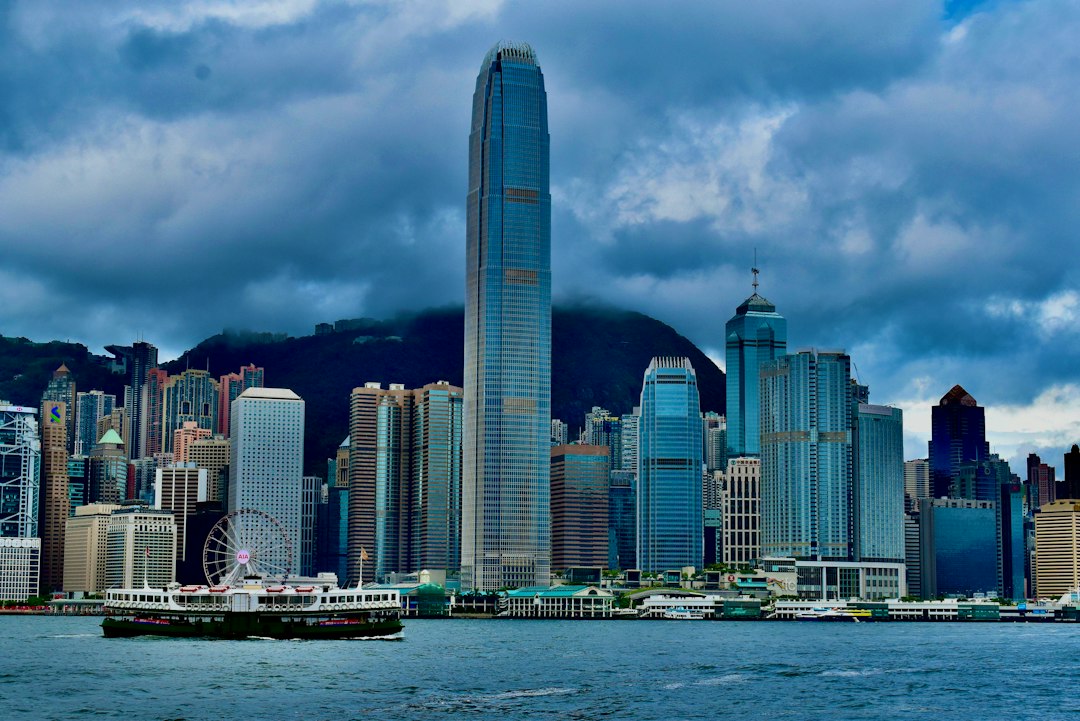 Descubra o Mosteiro de Po Lin em Hong Kong - Lantau Island | Secret World Trip Planner