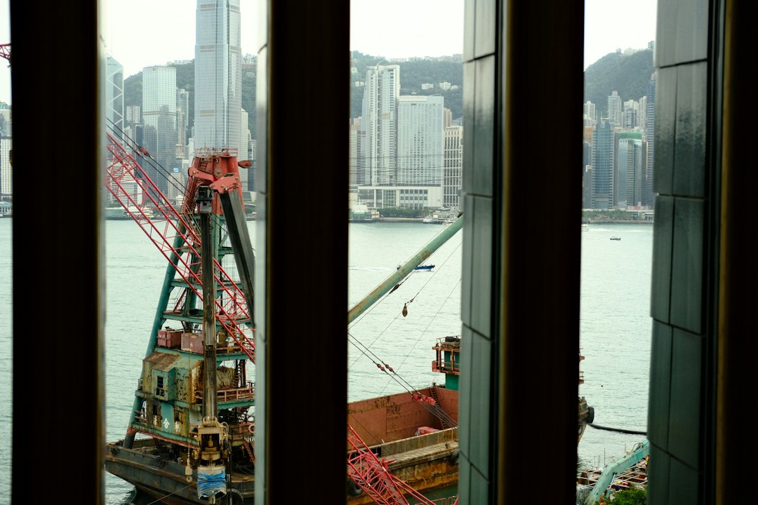 Descubra a arte contemporânea no M+ Museum em Hong Kong - West Kowloon | Secret World Trip Planner
