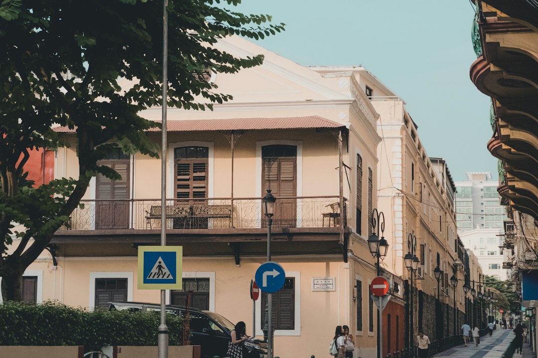 Descubre la Casa de Lou Kau en Macao - 7 Tv. da Se | Secret World Trip Planner