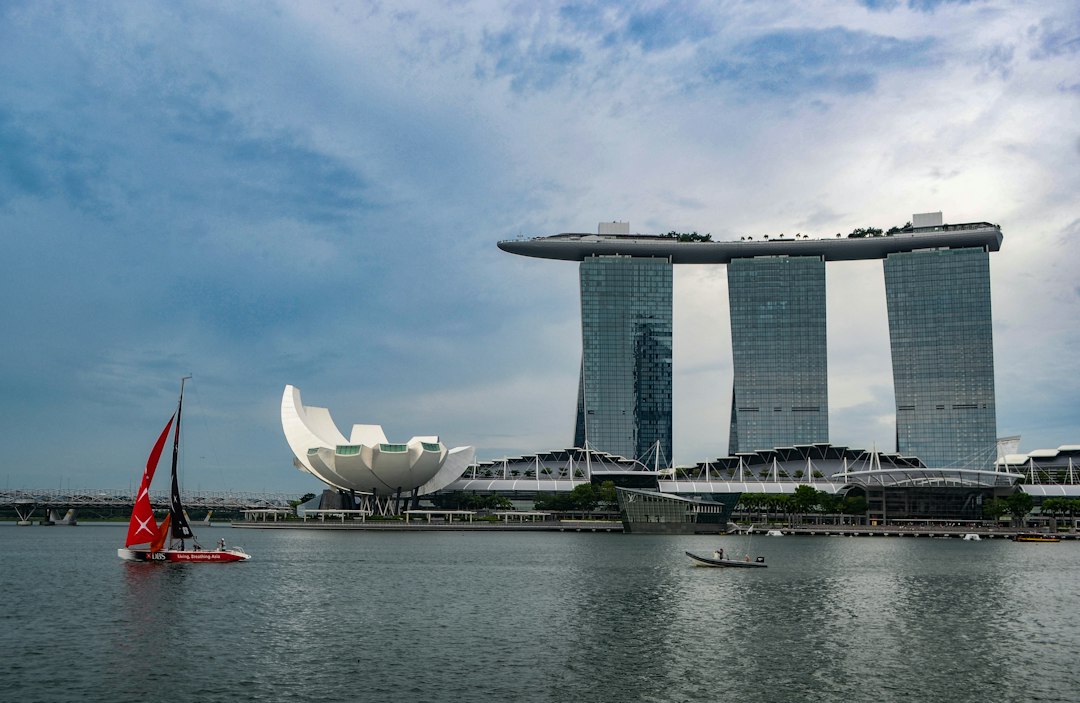 SkyPark: Miradores de Ensueño en Singapur - Tower 3 Level 56 | Secret World Trip Planner