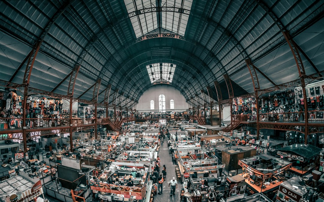 朗吉:黎明时分滋养巴黎的市场 - 1 Rue de la Tour | Secret World Trip Planner