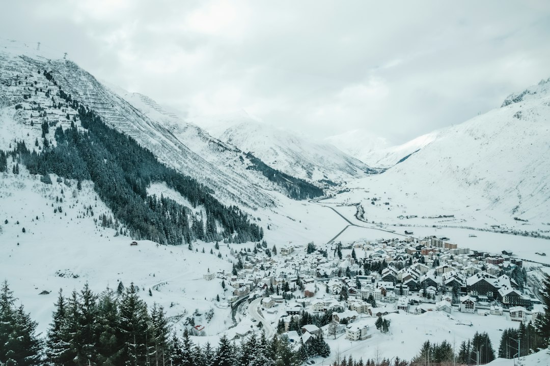 Ponte du Diable à Andermatt : légende alpine - Gotthardstrasse | Secret World Trip Planner