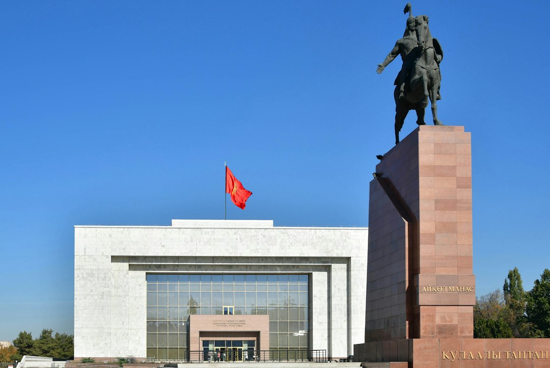 Buzludža : le monument communiste abandonné en Bulgarie - 5005 | Secret World Trip Planner