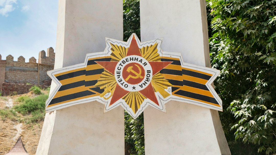 Buzludža: el monumento comunista en Bulgaria - 5005 | Secret World Trip Planner