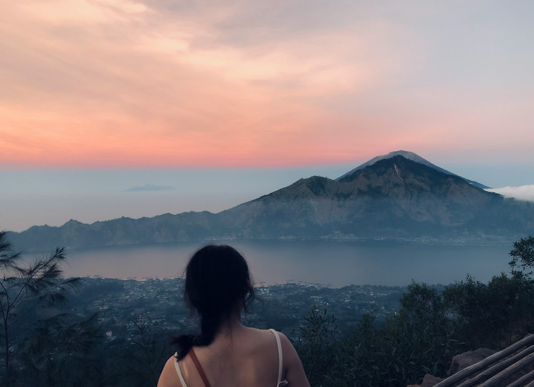 巴图尔山:金塔马尼火山的黎明之美 - Bangli Regency | Secret World Trip Planner