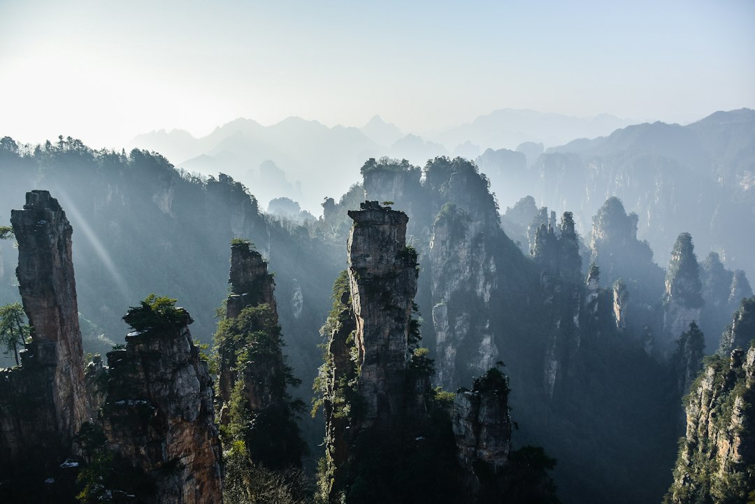 Zhangjiajie Glass Bridge: A Cloudy Hunan Adventure - Cina | Secret World Trip Planner