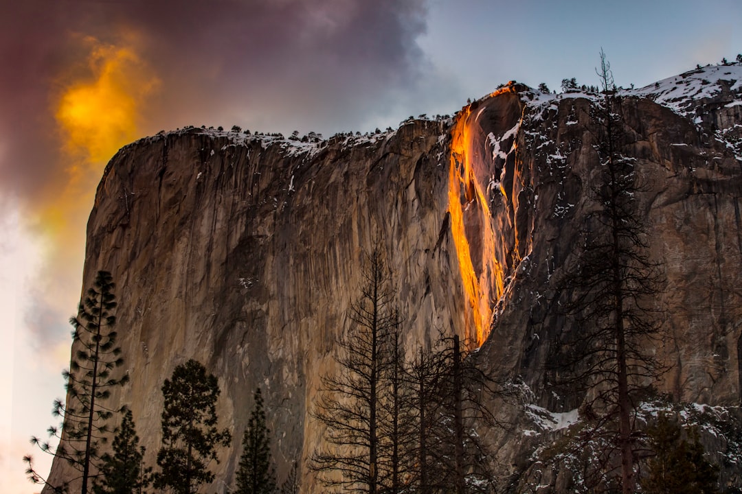 Horsetail Falls and the firefall phenomenon - Tioga Pass Rd | Secret World Trip Planner