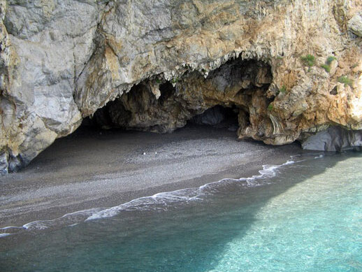 Palinuro : la grotte des os - Palinuro | Secret World Trip Planner