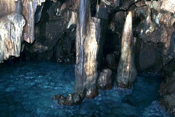 A caverna Prateada no Cabo Palinuro - Palinuro | Secret World Trip Planner