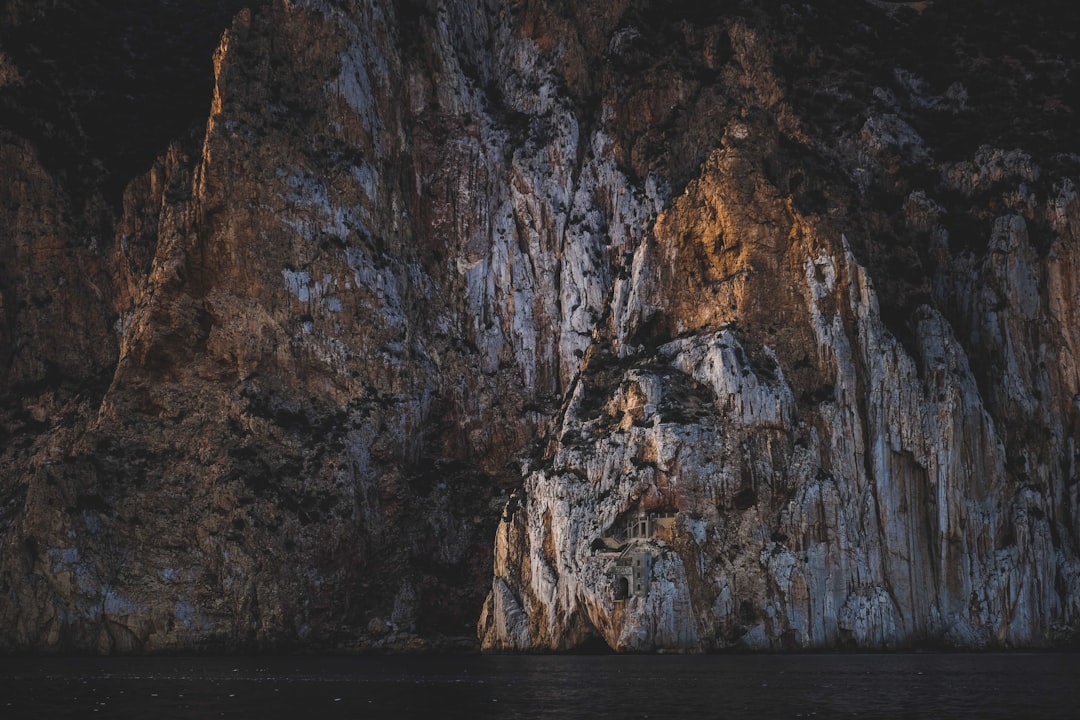 A caverna Prateada no Cabo Palinuro - Palinuro | Secret World Trip Planner