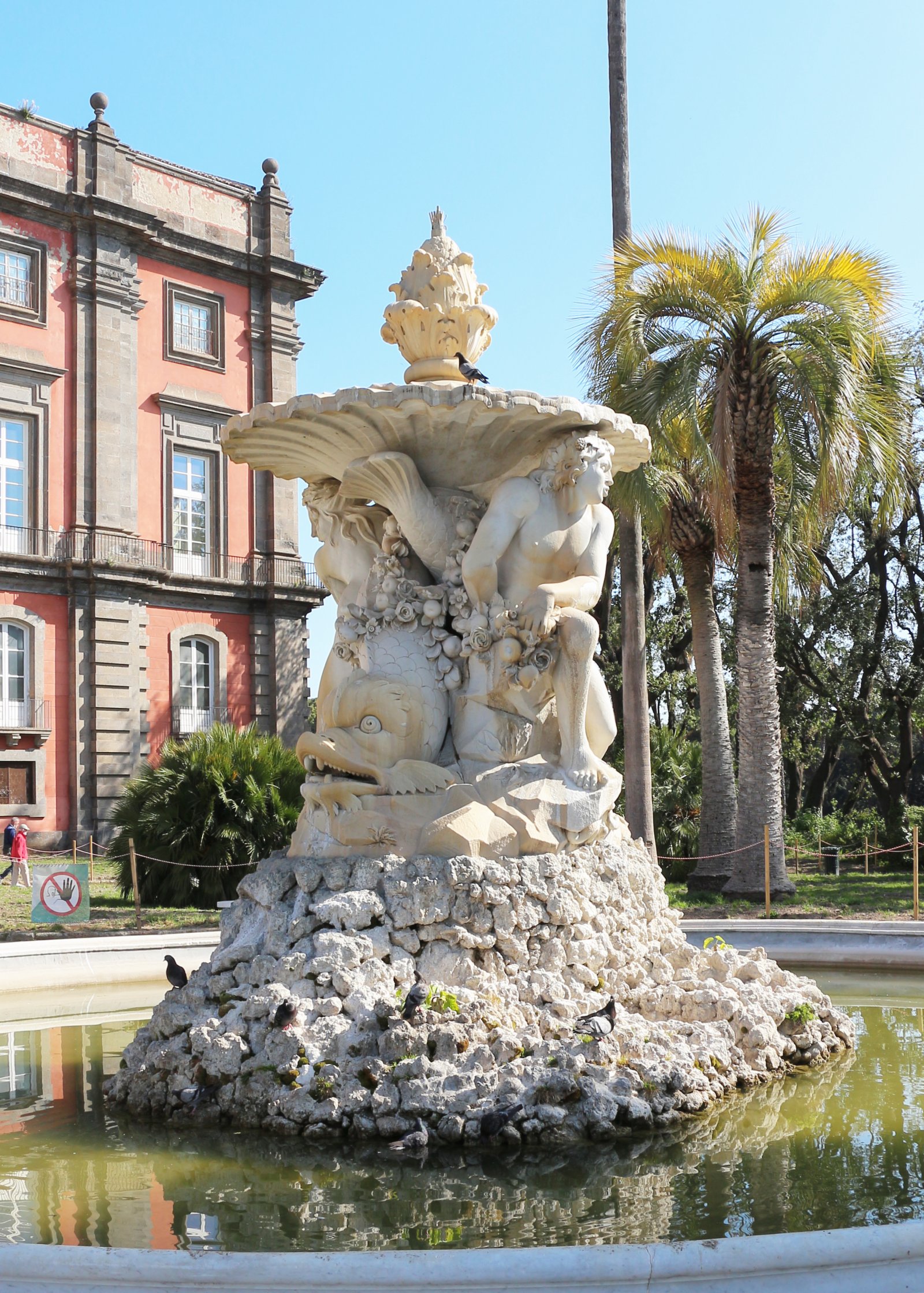 Capodimonte Belvedere-Brunnen - Napoli | Secret World Trip Planner