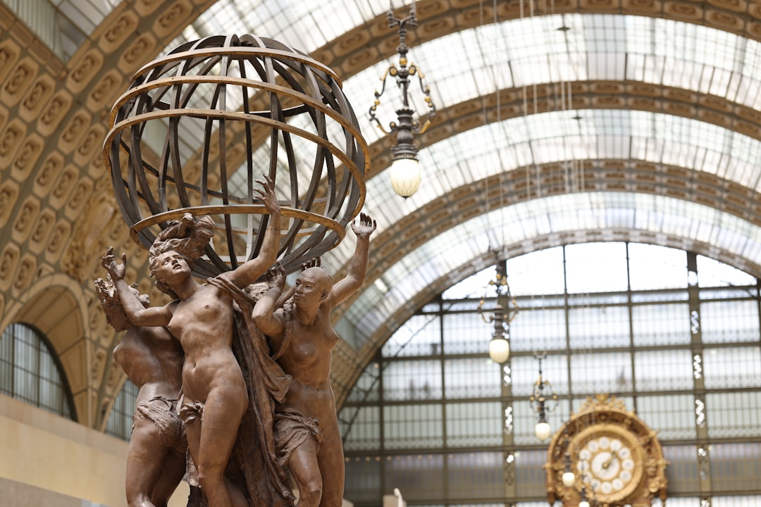 Музей свободы Орсе Staute - Parigi | Secret World Trip Planner