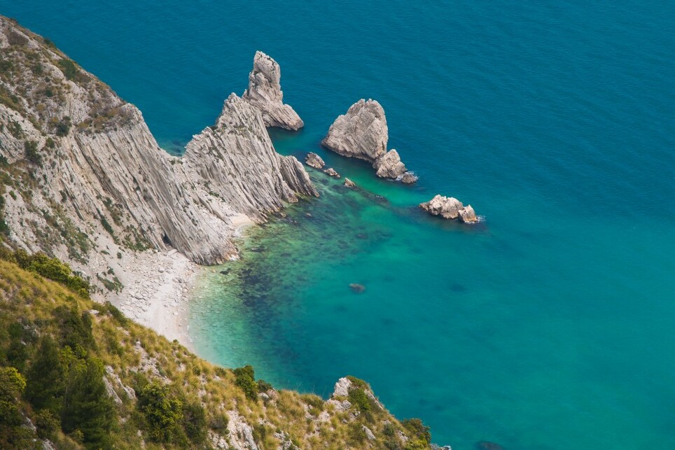 Ancona | Strand der zwei Schwestern - Ancona | Secret World Trip Planner