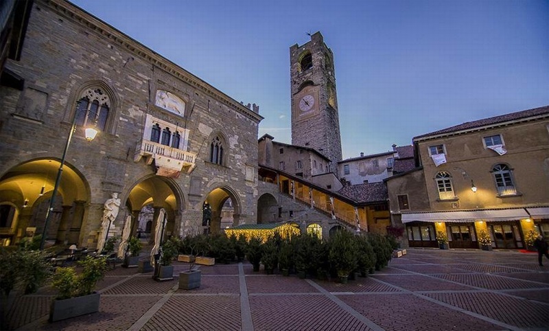 Oud Plein - Bergamo | Secret World Trip Planner