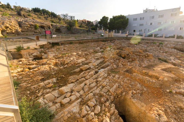 Necrópole de Puig des Molins - Eivissa | Secret World Trip Planner
