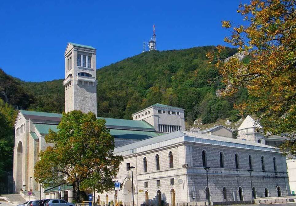 Avellino ed il Santuario di Montevergine - Montevergine | Secret World Trip Planner