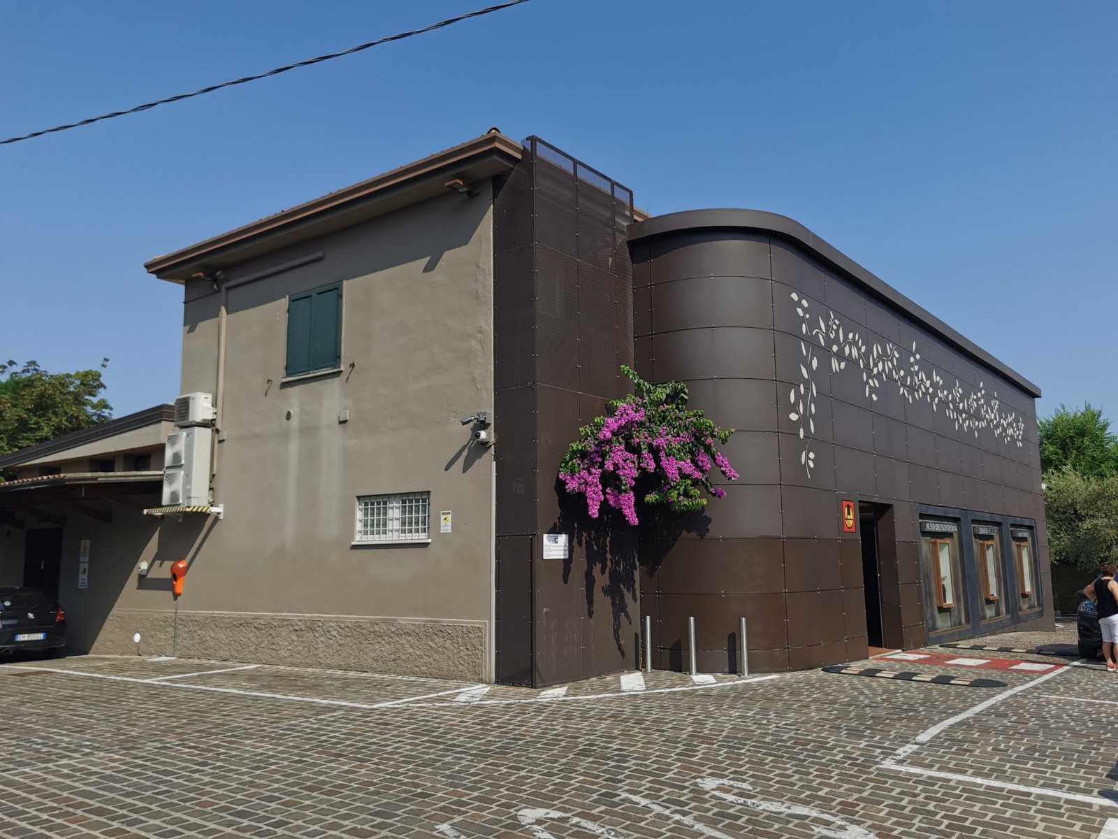 Muzeum Ropy Cyzano - Cisano | Secret World Trip Planner