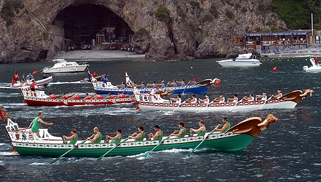 古代海洋共和国のレガッタ - Amalfi | Secret World Trip Planner
