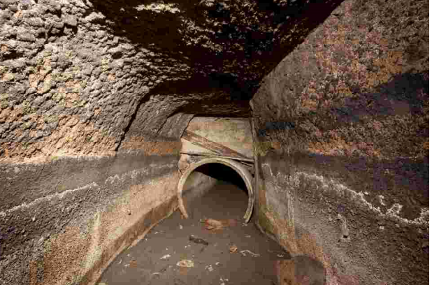 Aquaduct Van Carolino — Valle di Maddaloni