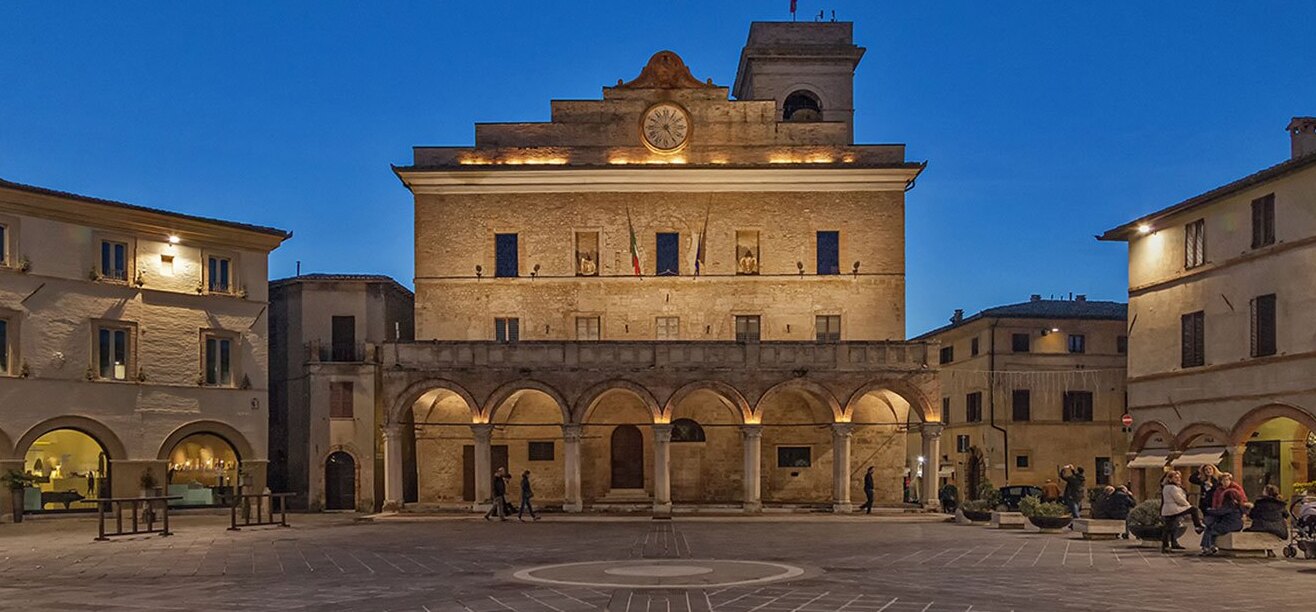 Il Municipio di Montefalco - Montefalco | Secret World Trip Planner