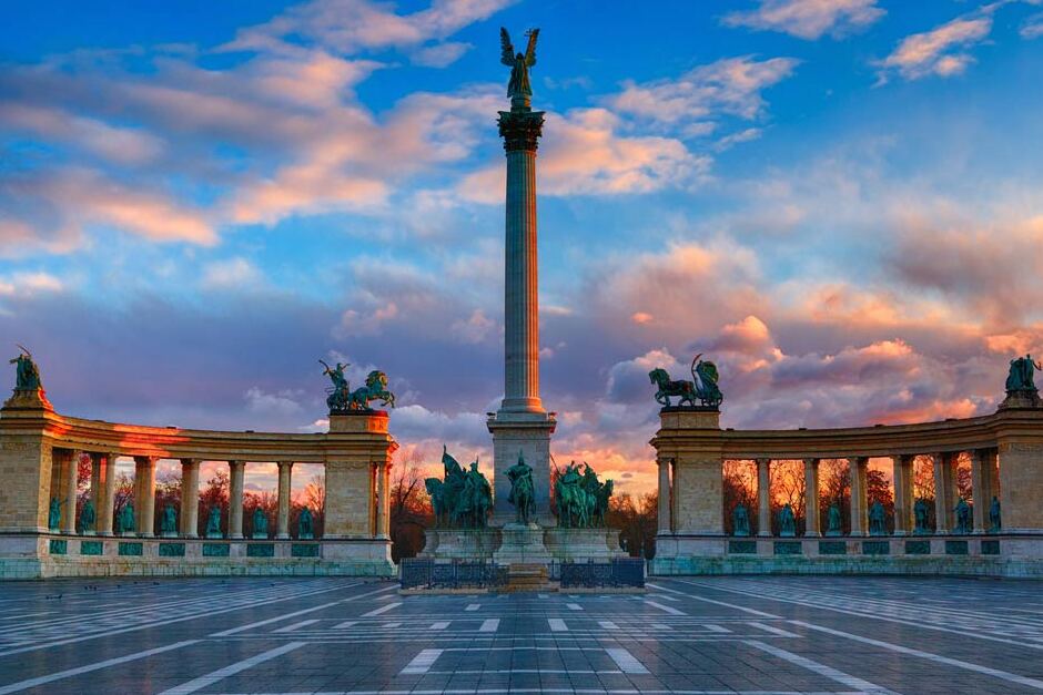 La Plaza de los Héroes está en el corazón de cada húngaro — Budapest