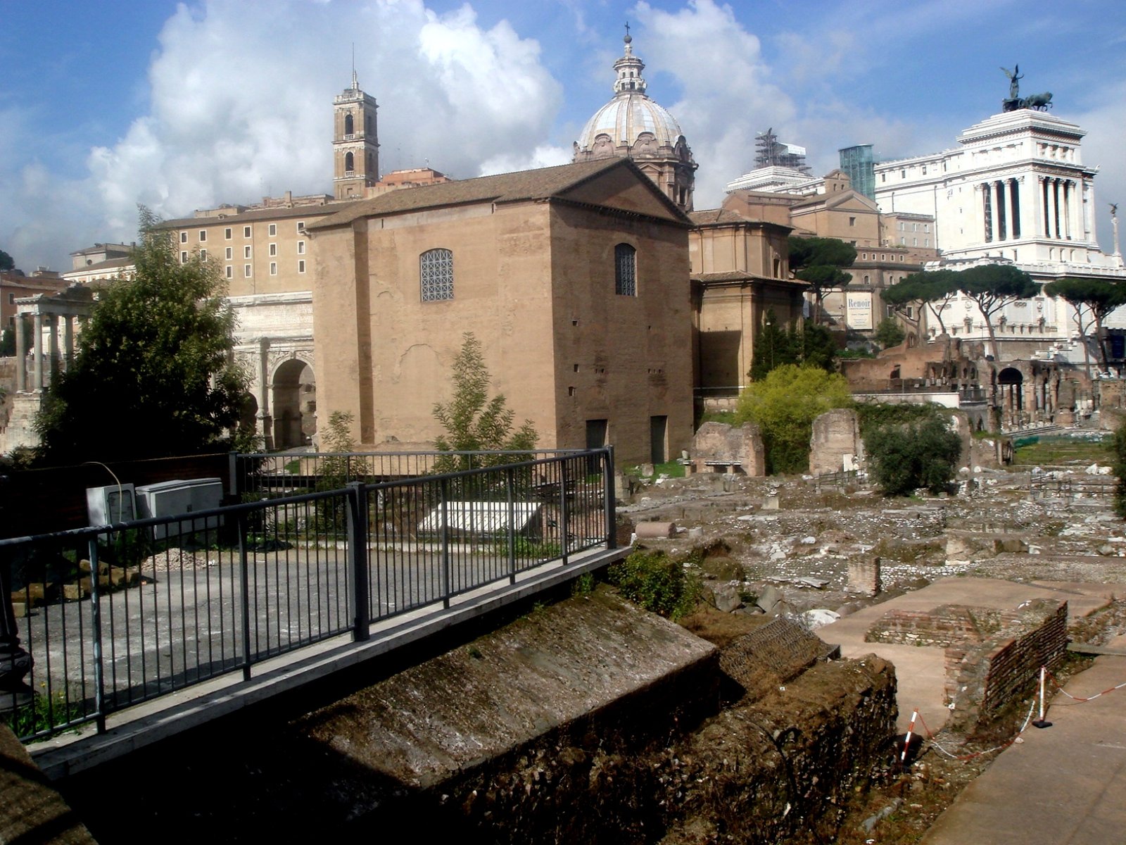 Die Kaiserlichen Foren von Rom - Roma | Secret World Trip Planner