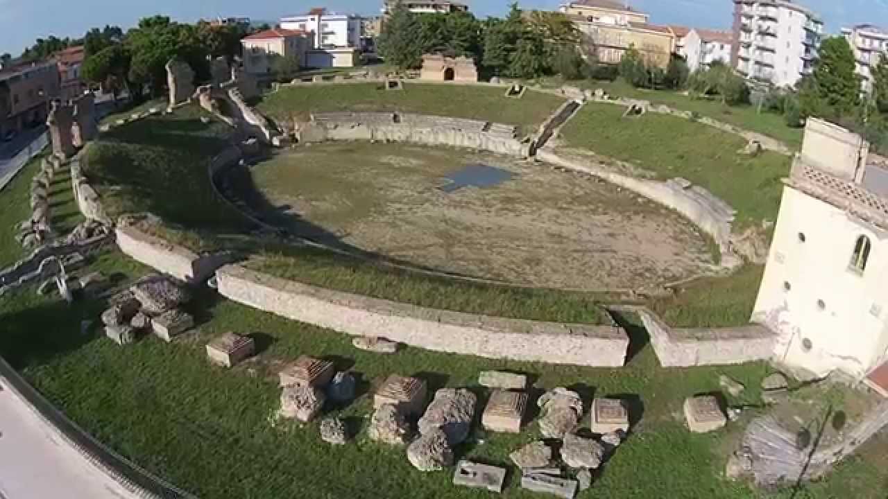 Larino en de Romeinse opgravingen - Larino | Secret World Trip Planner