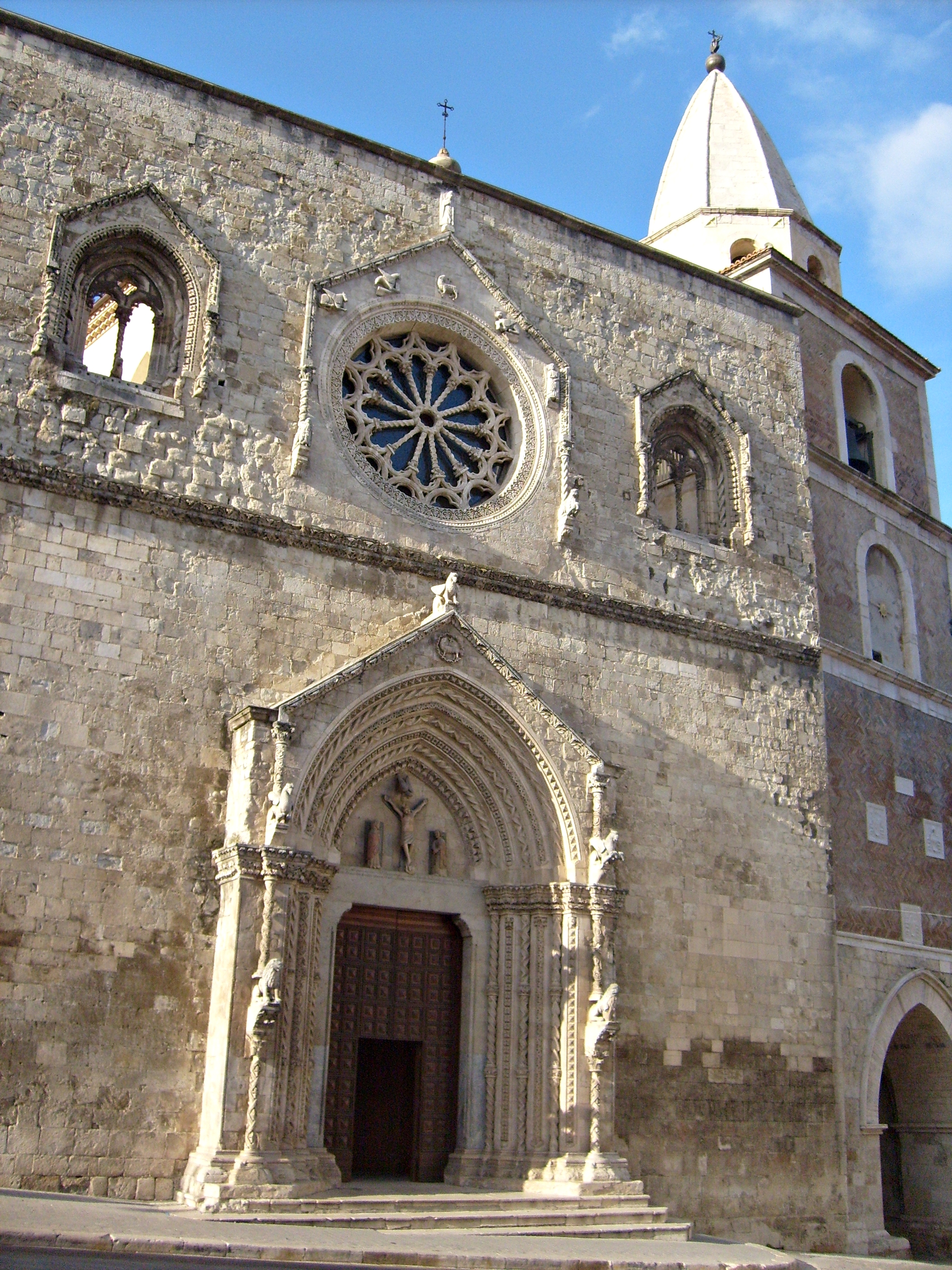 Larino en de Romeinse opgravingen - Larino | Secret World Trip Planner