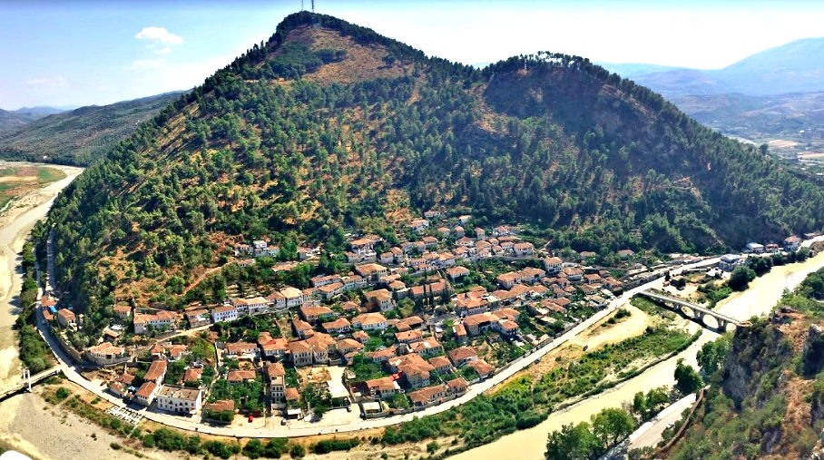 Berat - Distretto di Berat | Secret World Trip Planner
