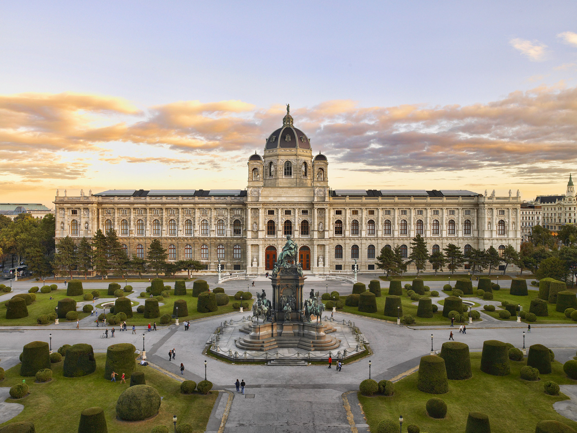 The Kunsthistorisches Museum is an art museum in Vienna - Wien | Secret World Trip Planner