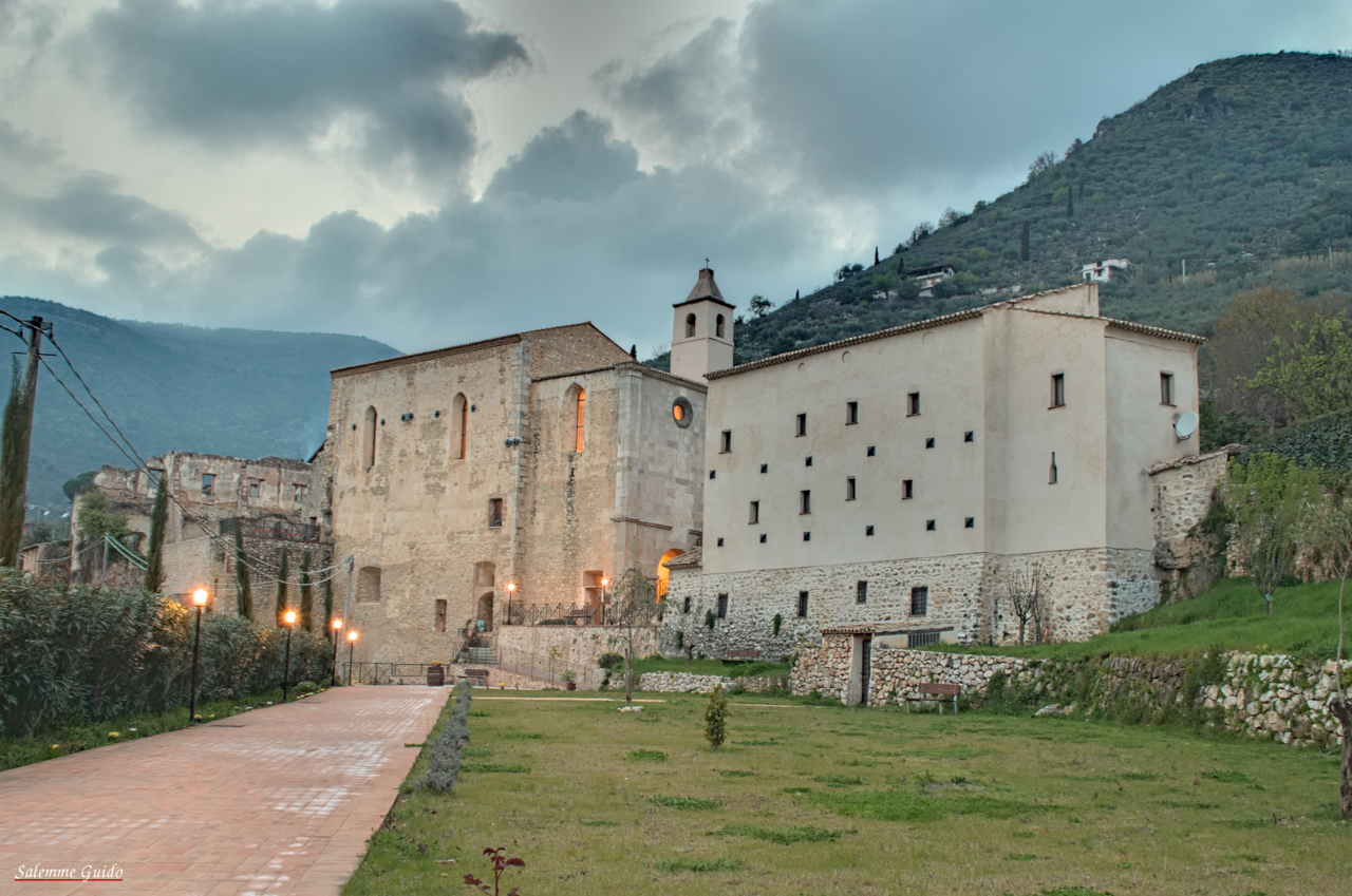 Abdij van San Magno — Via Valle Vigna