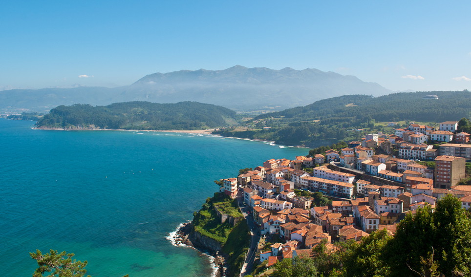 Lastres, a seaside town on the Asturian coast - Lastres | Secret World Trip Planner