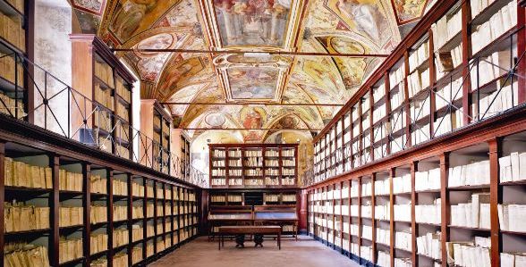 Salle du cadastre - Napoli | Secret World Trip Planner